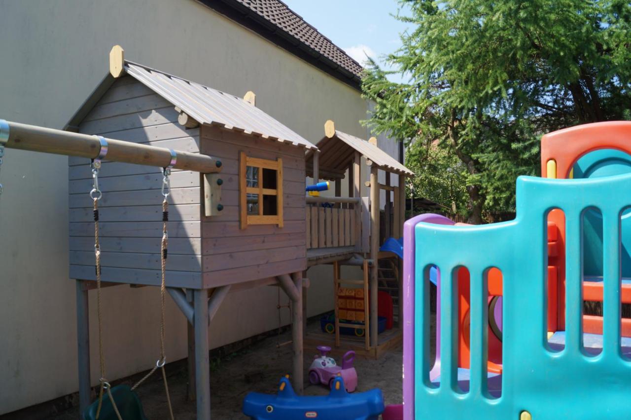 Bursztyn 2 Daire Rewal Dış mekan fotoğraf