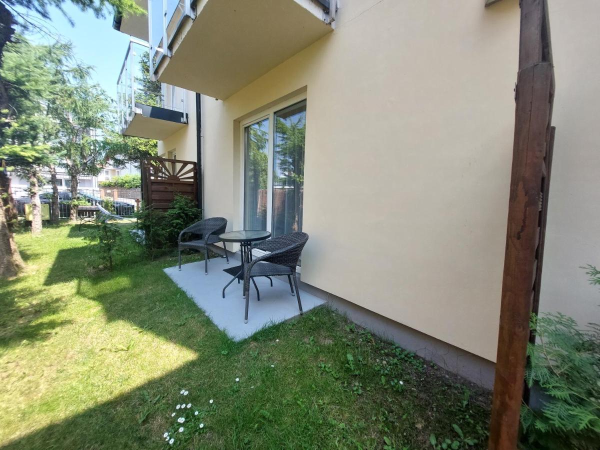 Bursztyn 2 Daire Rewal Dış mekan fotoğraf