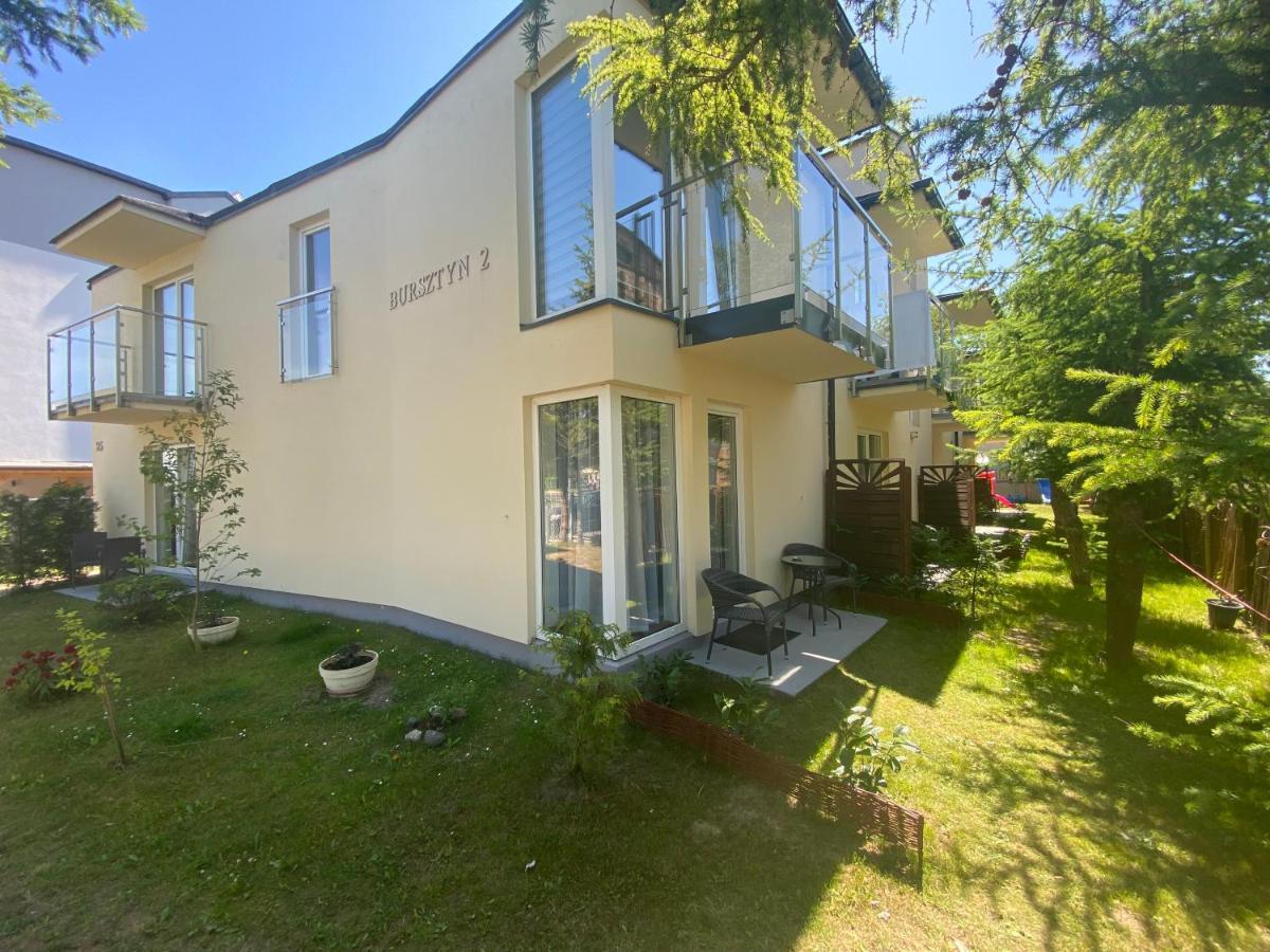 Bursztyn 2 Daire Rewal Dış mekan fotoğraf